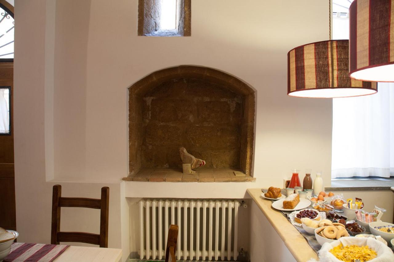 Sant'Angelo 42 Bed and Breakfast Orvieto Exteriör bild